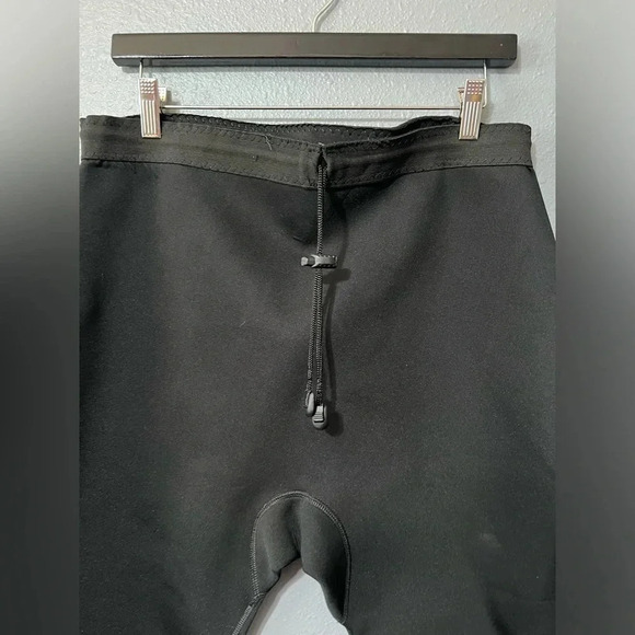 Gold's Gym Shorts Mens L/XL Black Neoprene Polyester Drawstring Waist Fitness - Picture 3 of 5